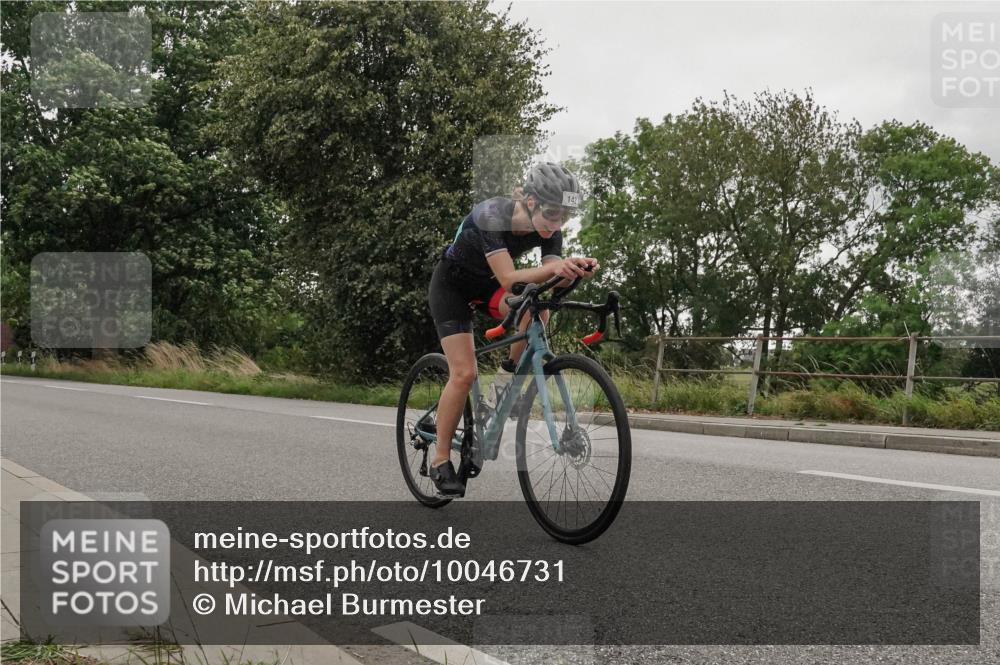 30.08.2026 - Elbe Triathlon Hamburg Michael Burmester http://msf.ph/oto/10046731 30.08.2026 15:39:34 Radfahren  meine-sportfotos.de