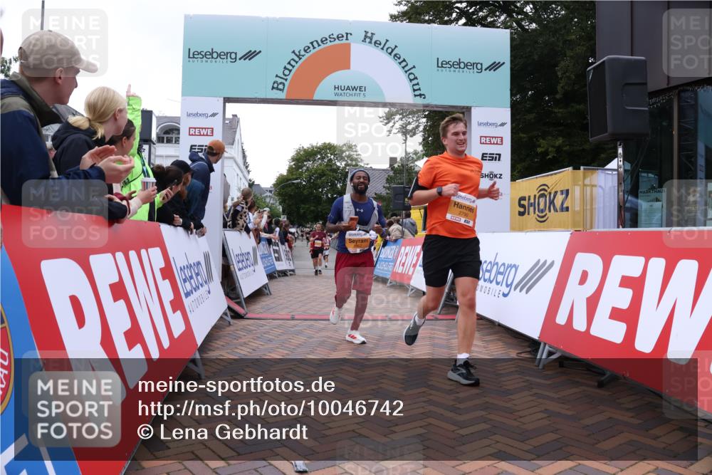 30.08.2026 - Blankeneser Heldenlauf Lena Gebhardt http://msf.ph/oto/10046742 30.08.2026 11:53:14 Ziel 2244, 2533, 2790, 2902 meine-sportfotos.de