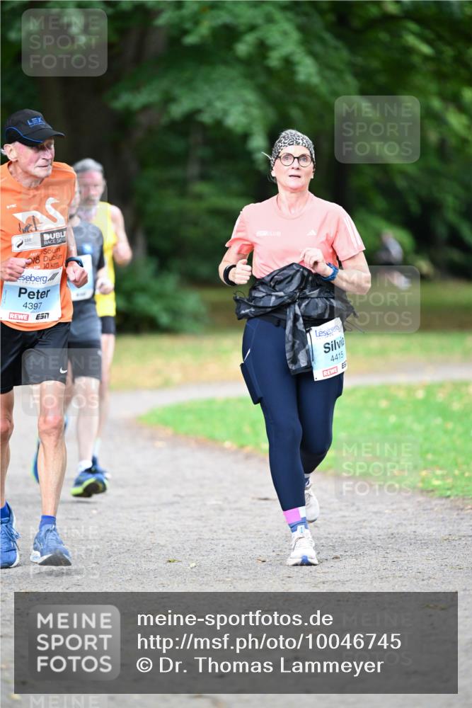 30.08.2026 - Blankeneser Heldenlauf Dr. Thomas Lammeyer http://msf.ph/oto/10046745 30.08.2026 11:25:00 Laufen 18, 10, 4397, 4415 meine-sportfotos.de