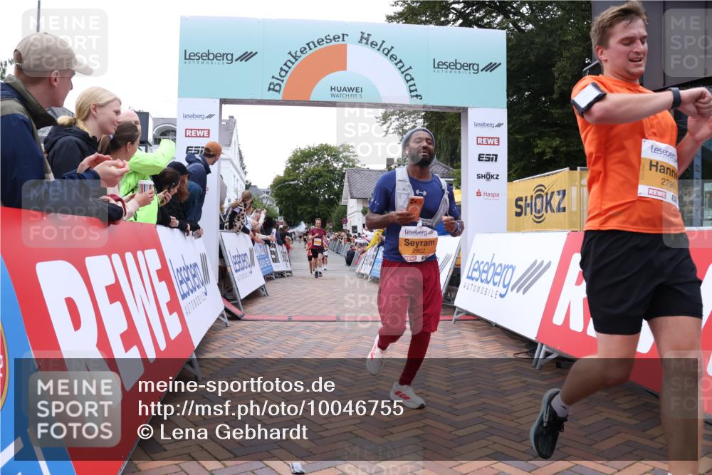 30.08.2026 - Blankeneser Heldenlauf Lena Gebhardt http://msf.ph/oto/10046755 30.08.2026 11:53:15 Ziel 2244, 2533, 2790, 2902 meine-sportfotos.de