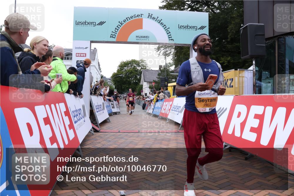 30.08.2026 - Blankeneser Heldenlauf Lena Gebhardt http://msf.ph/oto/10046770 30.08.2026 11:53:15 Ziel 2244, 2533, 2790, 2902 meine-sportfotos.de