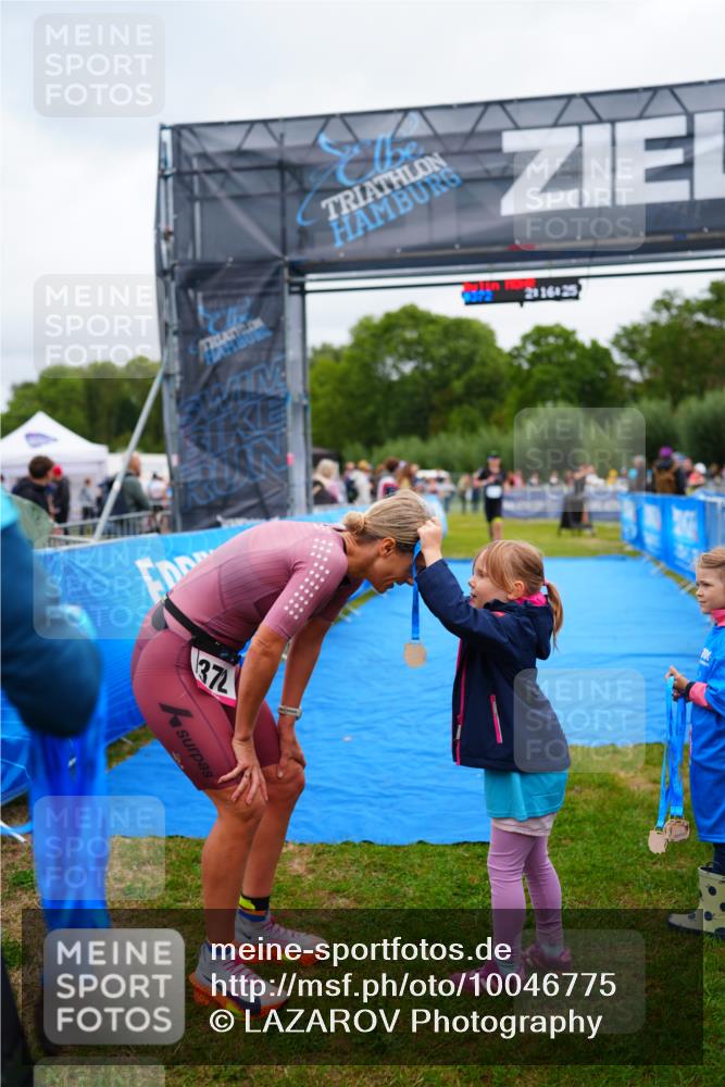 30.08.2026 - Elbe Triathlon Hamburg LAZAROV Photography http://msf.ph/oto/10046775 30.08.2026 10:26:29 Ziel 286, 368 meine-sportfotos.de