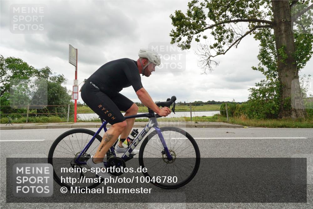 30.08.2026 - Elbe Triathlon Hamburg Michael Burmester http://msf.ph/oto/10046780 30.08.2026 14:51:43 Radfahren 135, 173 meine-sportfotos.de