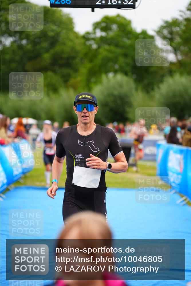 30.08.2026 - Elbe Triathlon Hamburg LAZAROV Photography http://msf.ph/oto/10046805 30.08.2026 10:26:32 Ziel 286, 368 meine-sportfotos.de