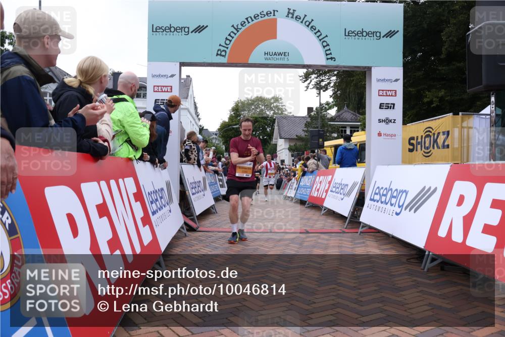 30.08.2026 - Blankeneser Heldenlauf Lena Gebhardt http://msf.ph/oto/10046814 30.08.2026 11:53:18 Ziel 2173, 2244, 2433, 2533, 2790, 2902 meine-sportfotos.de