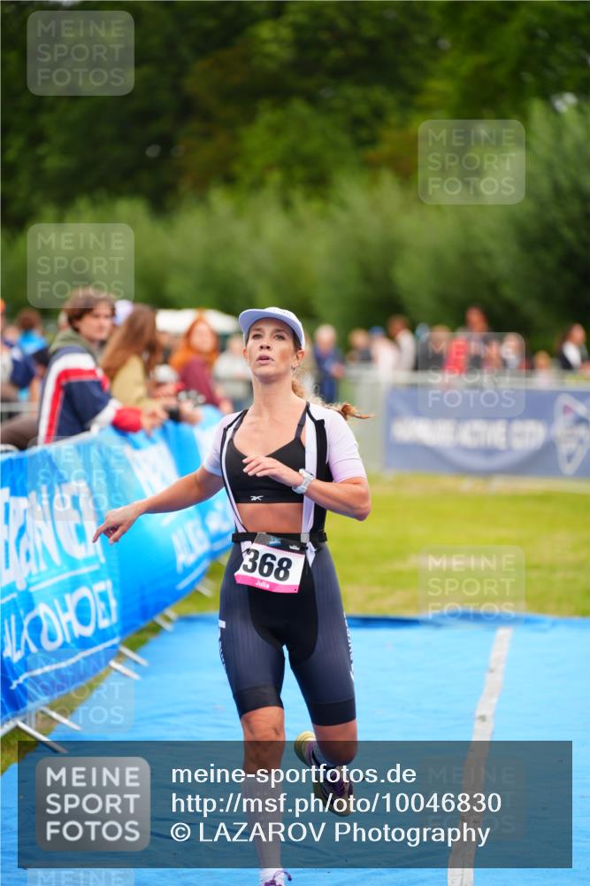 30.08.2026 - Elbe Triathlon Hamburg LAZAROV Photography http://msf.ph/oto/10046830 30.08.2026 10:26:35 Ziel 280, 368 meine-sportfotos.de