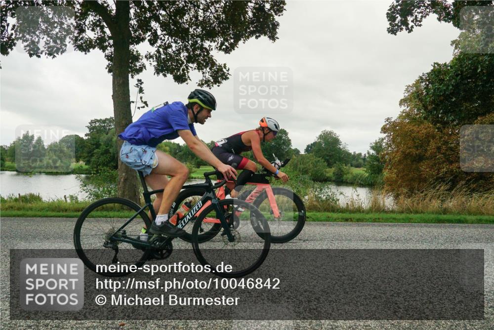 30.08.2026 - Elbe Triathlon Hamburg Michael Burmester http://msf.ph/oto/10046842 30.08.2026 09:26:29 Radfahren 201, 264, 347, 351, 423, 506, 579, 611, 756 meine-sportfotos.de