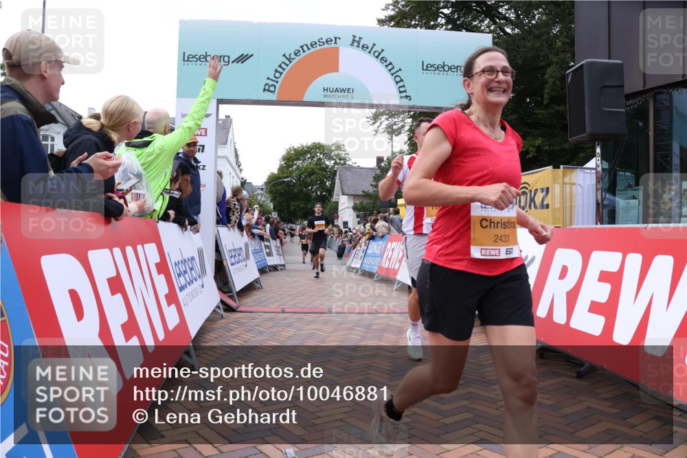 30.08.2026 - Blankeneser Heldenlauf Lena Gebhardt http://msf.ph/oto/10046881 30.08.2026 11:53:22 Ziel 2173, 2186, 2244, 2433, 2699 meine-sportfotos.de