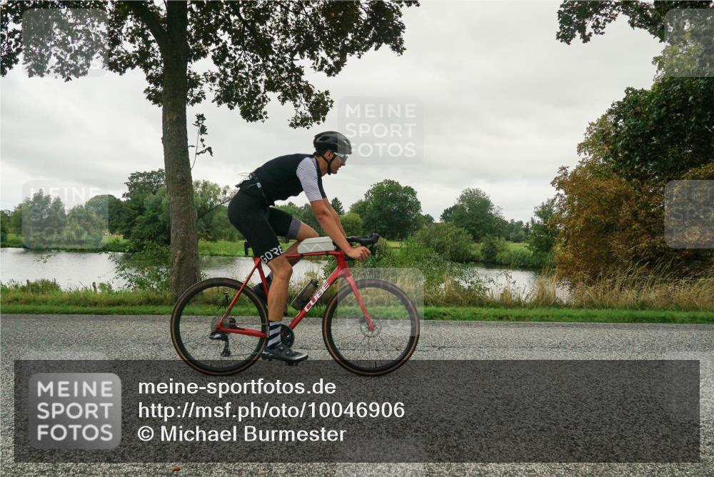 30.08.2026 - Elbe Triathlon Hamburg Michael Burmester http://msf.ph/oto/10046906 30.08.2026 09:26:50 Radfahren 229, 310, 318, 328, 341, 359, 503, 505, 580, 595, 596 meine-sportfotos.de