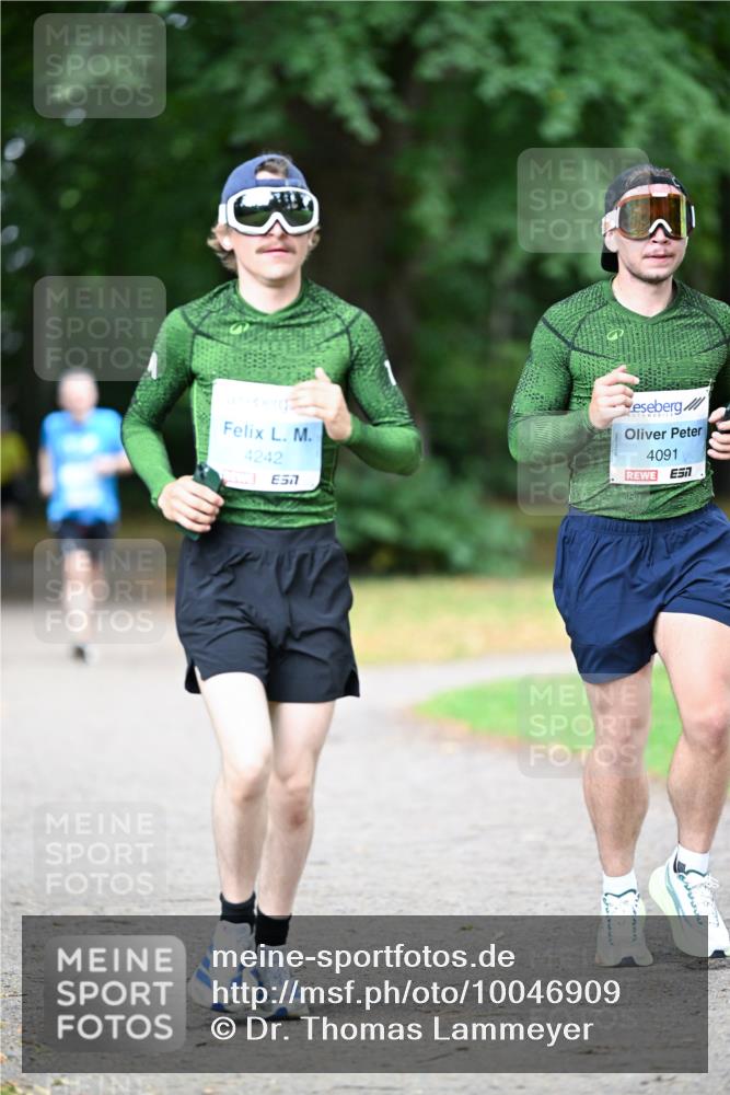 30.08.2026 - Blankeneser Heldenlauf Dr. Thomas Lammeyer http://msf.ph/oto/10046909 30.08.2026 11:25:08 Laufen 4242, 657, 4091 meine-sportfotos.de