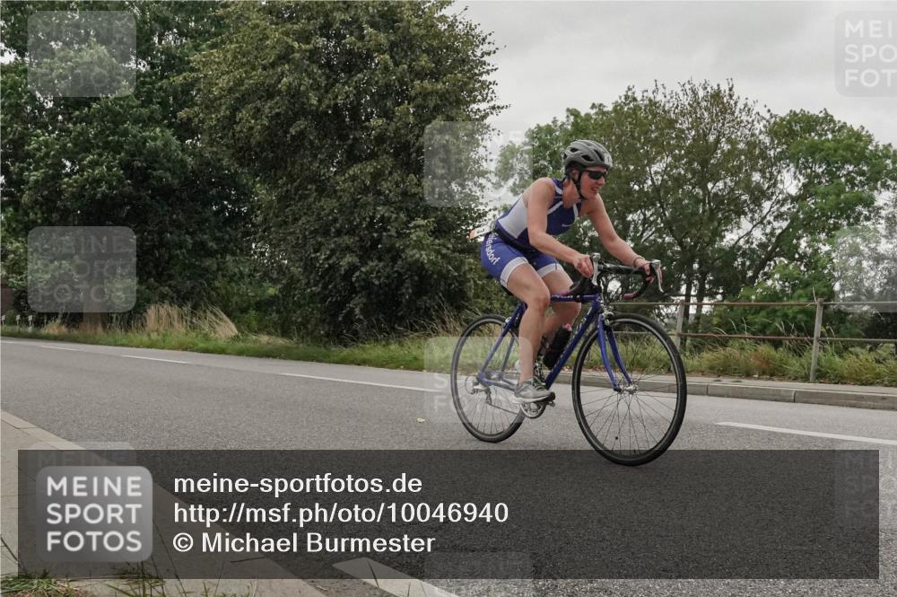 30.08.2026 - Elbe Triathlon Hamburg Michael Burmester http://msf.ph/oto/10046940 30.08.2026 15:41:39 Radfahren  meine-sportfotos.de