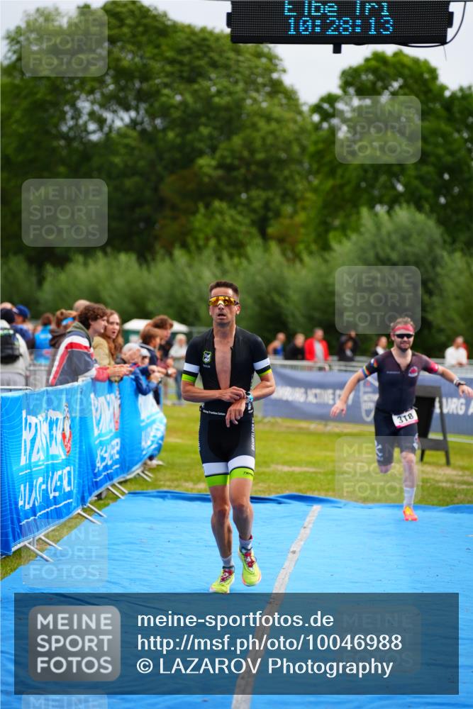 30.08.2026 - Elbe Triathlon Hamburg LAZAROV Photography http://msf.ph/oto/10046988 30.08.2026 10:28:14 Ziel 253, 318 meine-sportfotos.de