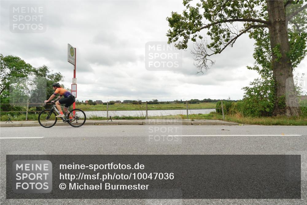 30.08.2026 - Elbe Triathlon Hamburg Michael Burmester http://msf.ph/oto/10047036 30.08.2026 14:53:50 Radfahren  meine-sportfotos.de