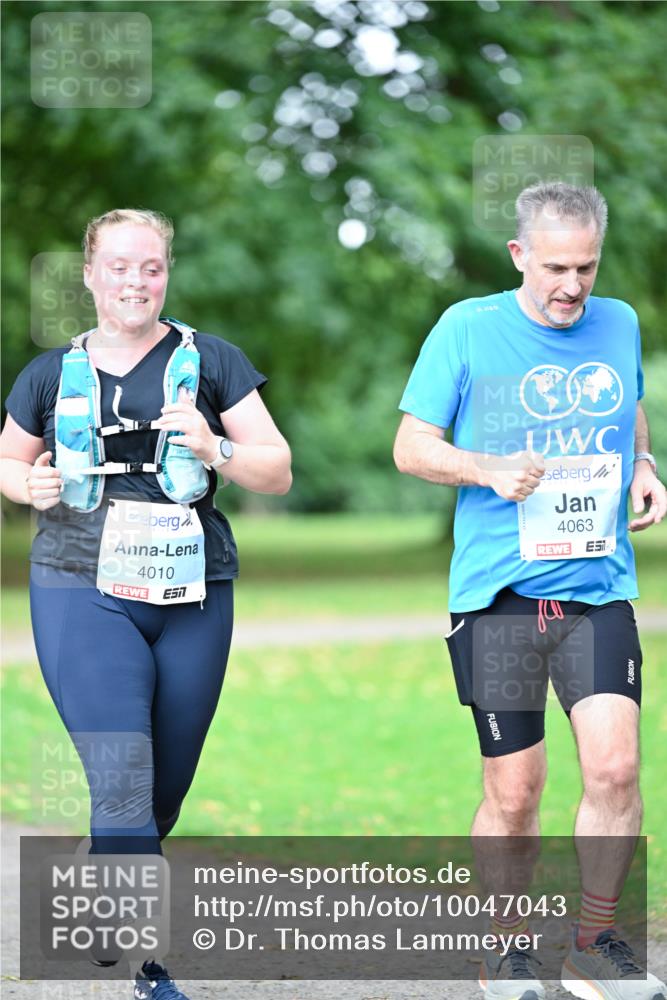 30.08.2026 - Blankeneser Heldenlauf Dr. Thomas Lammeyer http://msf.ph/oto/10047043 30.08.2026 11:25:17 Laufen 920, 4010, 4063 meine-sportfotos.de