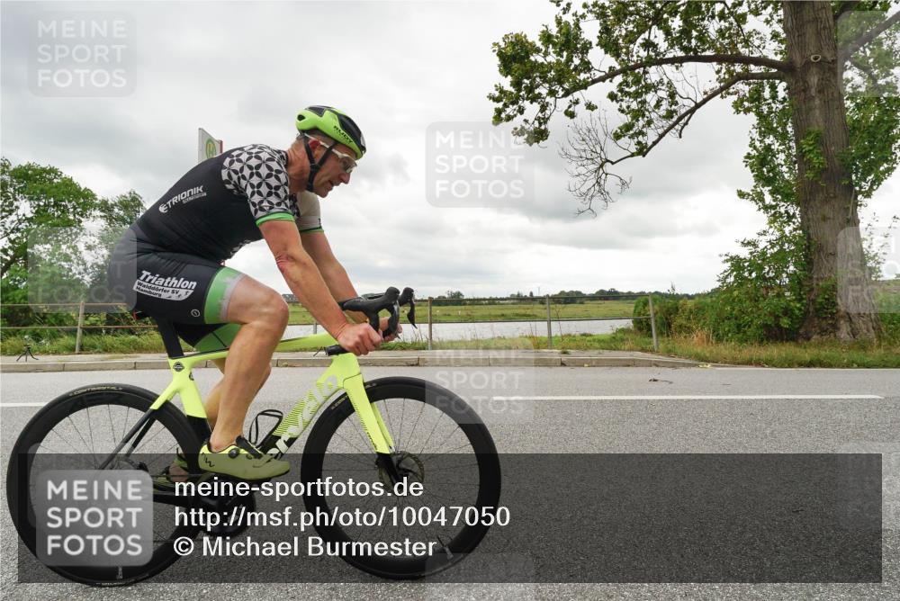 30.08.2026 - Elbe Triathlon Hamburg Michael Burmester http://msf.ph/oto/10047050 30.08.2026 14:53:59 Radfahren 169 meine-sportfotos.de