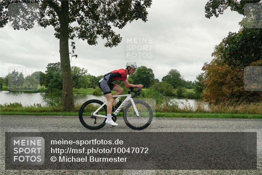 30.08.2026 - Elbe Triathlon Hamburg Michael Burmester http://msf.ph/oto/10047072 30.08.2026 09:27:29 Radfahren 324, 325, 464, 526, 556, 665 meine-sportfotos.de