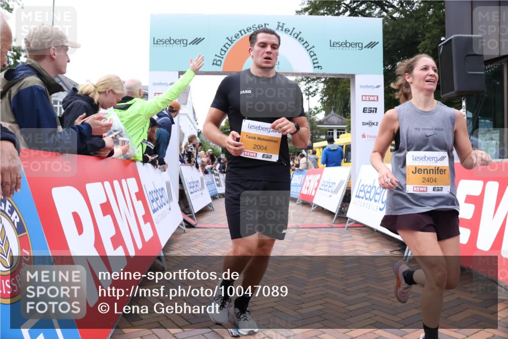 30.08.2026 - Blankeneser Heldenlauf Lena Gebhardt http://msf.ph/oto/10047089 30.08.2026 11:53:29 Ziel 2004, 2186, 2404, 2699 meine-sportfotos.de