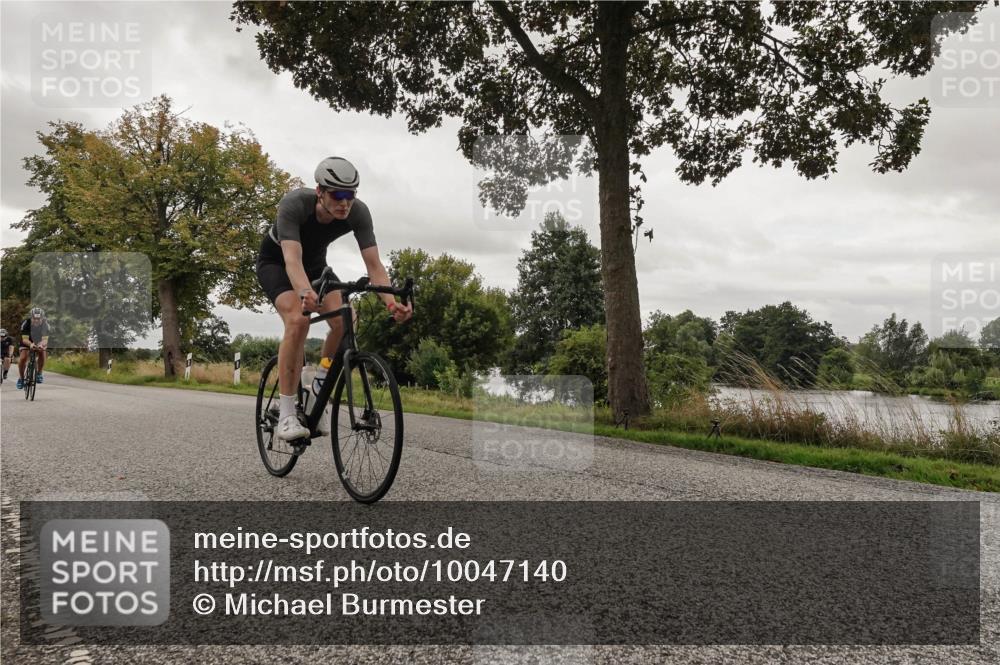 30.08.2026 - Elbe Triathlon Hamburg Michael Burmester http://msf.ph/oto/10047140 30.08.2026 09:34:27 Radfahren 588, 597, 598, 662, 690, 696 meine-sportfotos.de