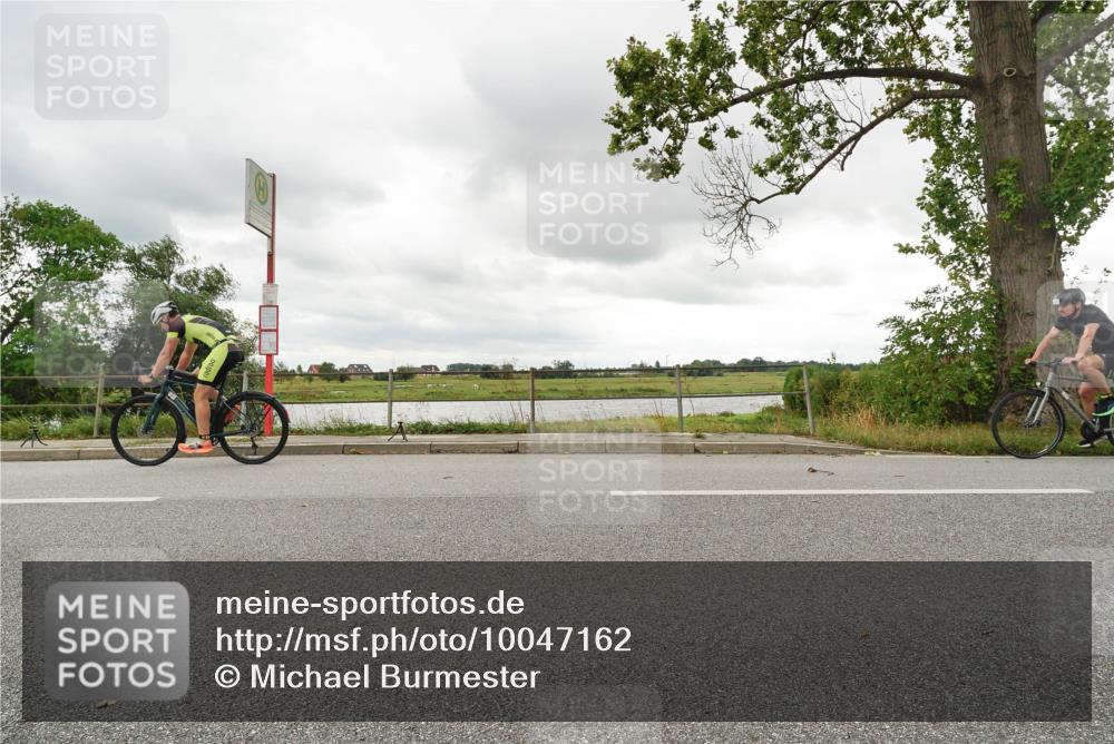 30.08.2026 - Elbe Triathlon Hamburg Michael Burmester http://msf.ph/oto/10047162 30.08.2026 14:54:51 Radfahren  meine-sportfotos.de