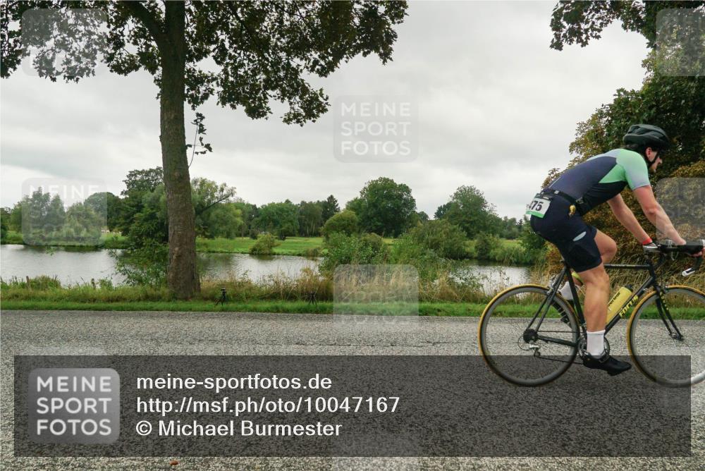 30.08.2026 - Elbe Triathlon Hamburg Michael Burmester http://msf.ph/oto/10047167 30.08.2026 09:27:58 Radfahren 211, 220, 275, 290, 340, 475, 481, 544, 618, 667, 689 meine-sportfotos.de