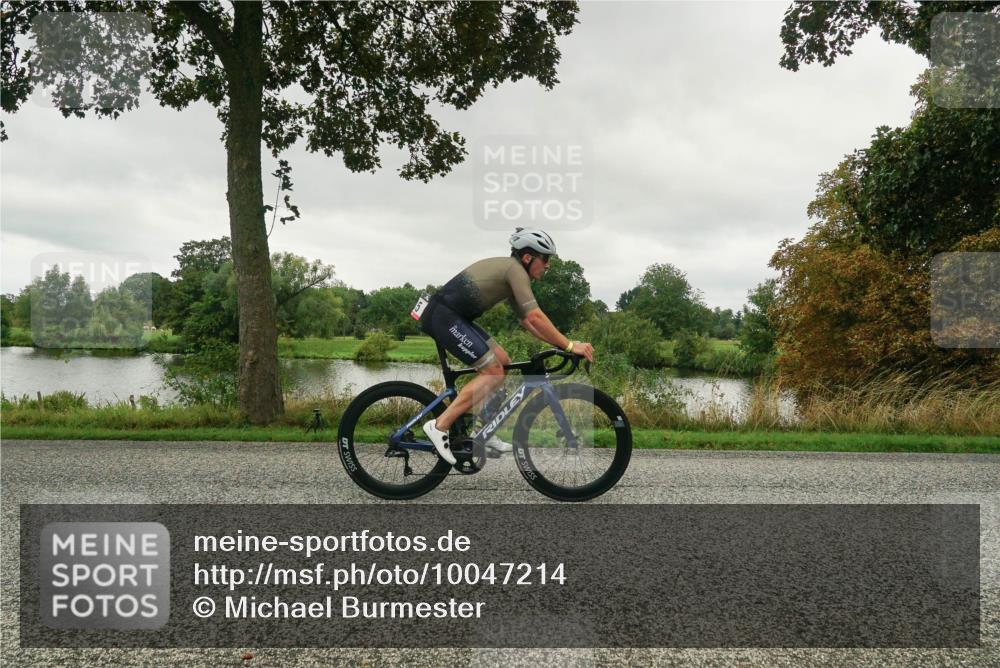 30.08.2026 - Elbe Triathlon Hamburg Michael Burmester http://msf.ph/oto/10047214 30.08.2026 09:28:07 Radfahren 215, 220, 253, 290, 374, 481, 534, 544, 590, 698, 731 meine-sportfotos.de