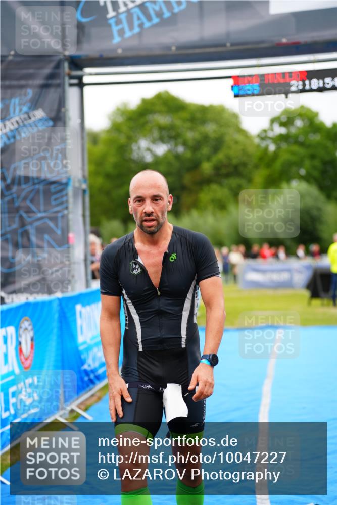 30.08.2026 - Elbe Triathlon Hamburg LAZAROV Photography http://msf.ph/oto/10047227 30.08.2026 10:28:55 Ziel 255 meine-sportfotos.de