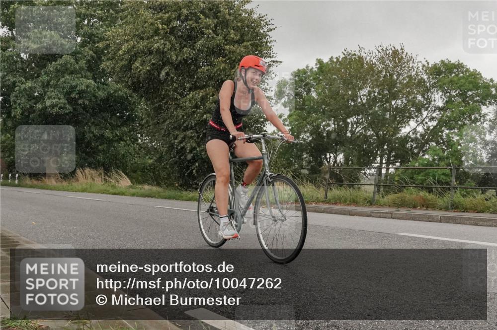 30.08.2026 - Elbe Triathlon Hamburg Michael Burmester http://msf.ph/oto/10047262 30.08.2026 15:46:53 Radfahren  meine-sportfotos.de