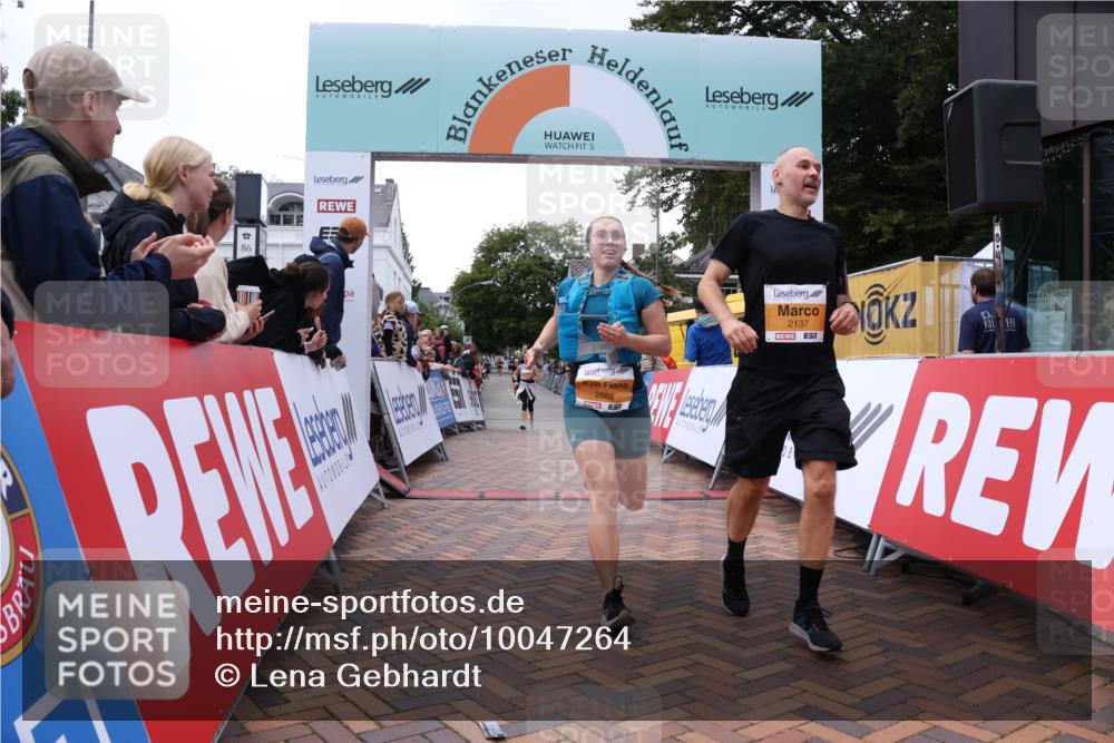 30.08.2026 - Blankeneser Heldenlauf Lena Gebhardt http://msf.ph/oto/10047264 30.08.2026 11:53:43 Ziel 2137, 2339, 2453, 2486, 2669, 2851 meine-sportfotos.de