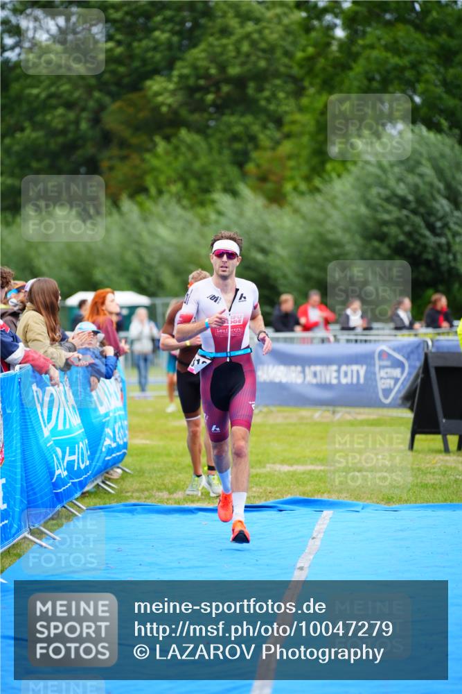 30.08.2026 - Elbe Triathlon Hamburg LAZAROV Photography http://msf.ph/oto/10047279 30.08.2026 10:29:35 Ziel 236, 310, 351 meine-sportfotos.de