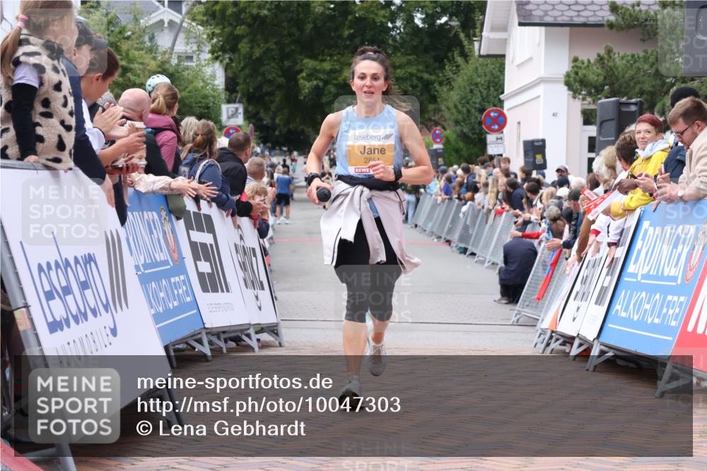 30.08.2026 - Blankeneser Heldenlauf Lena Gebhardt http://msf.ph/oto/10047303 30.08.2026 11:53:45 Ziel 2137, 2453, 2486, 2669, 2851 meine-sportfotos.de