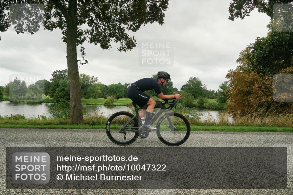 30.08.2026 - Elbe Triathlon Hamburg Michael Burmester http://msf.ph/oto/10047322 30.08.2026 09:28:25 Radfahren 563, 638 meine-sportfotos.de