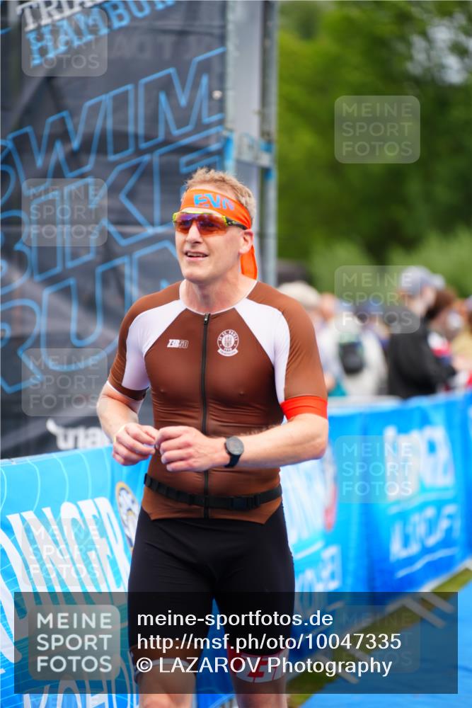 30.08.2026 - Elbe Triathlon Hamburg LAZAROV Photography http://msf.ph/oto/10047335 30.08.2026 10:29:41 Ziel 236, 351 meine-sportfotos.de