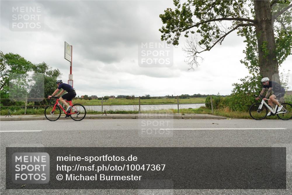 30.08.2026 - Elbe Triathlon Hamburg Michael Burmester http://msf.ph/oto/10047367 30.08.2026 14:56:26 Radfahren  meine-sportfotos.de
