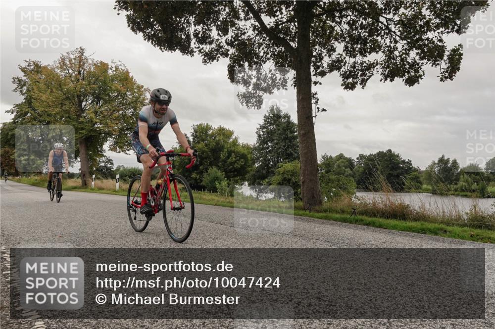 30.08.2026 - Elbe Triathlon Hamburg Michael Burmester http://msf.ph/oto/10047424 30.08.2026 09:35:52 Radfahren 381, 425, 434, 476, 602, 680, 681, 783, 1895 meine-sportfotos.de