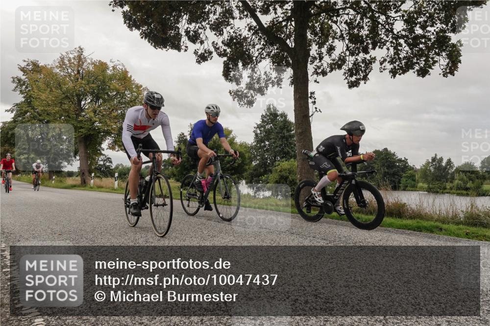 30.08.2026 - Elbe Triathlon Hamburg Michael Burmester http://msf.ph/oto/10047437 30.08.2026 09:35:58 Radfahren 259, 322, 381, 425, 575, 584, 602, 681, 710 meine-sportfotos.de