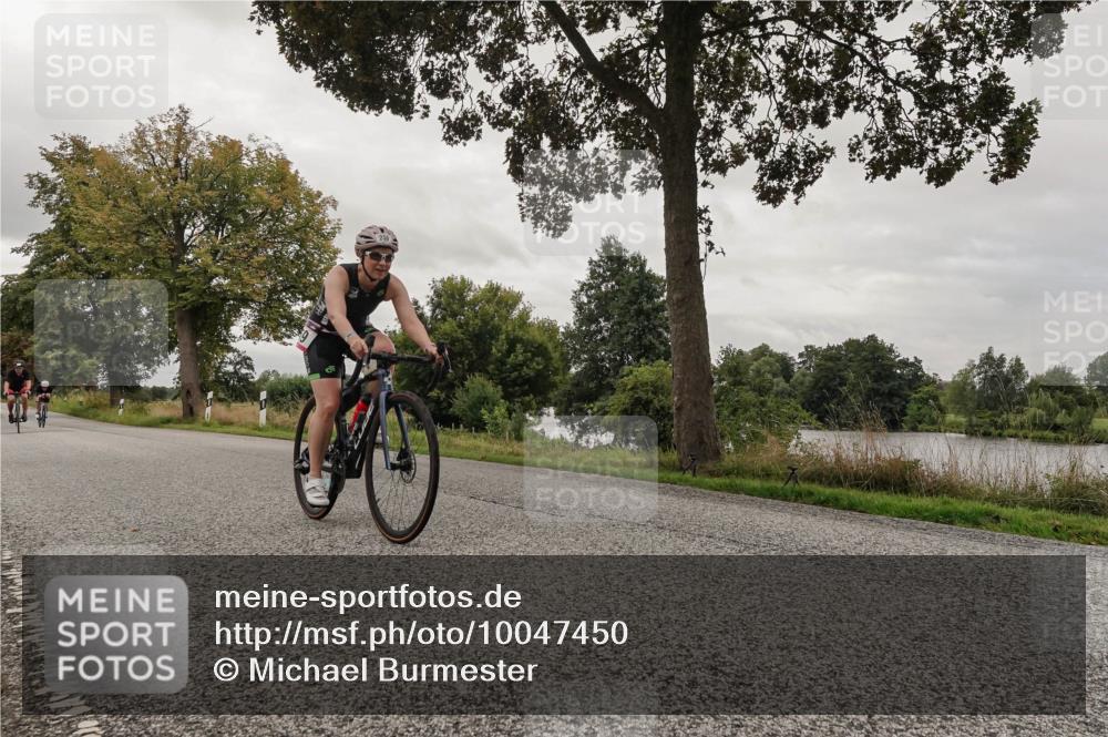 30.08.2026 - Elbe Triathlon Hamburg Michael Burmester http://msf.ph/oto/10047450 30.08.2026 09:36:03 Radfahren 259, 322, 420, 575, 584, 710 meine-sportfotos.de