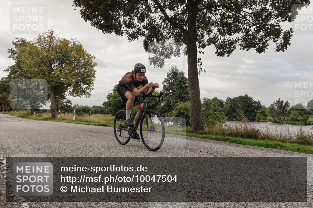 30.08.2026 - Elbe Triathlon Hamburg Michael Burmester http://msf.ph/oto/10047504 30.08.2026 09:36:40 Radfahren 398, 606, 670, 834 meine-sportfotos.de