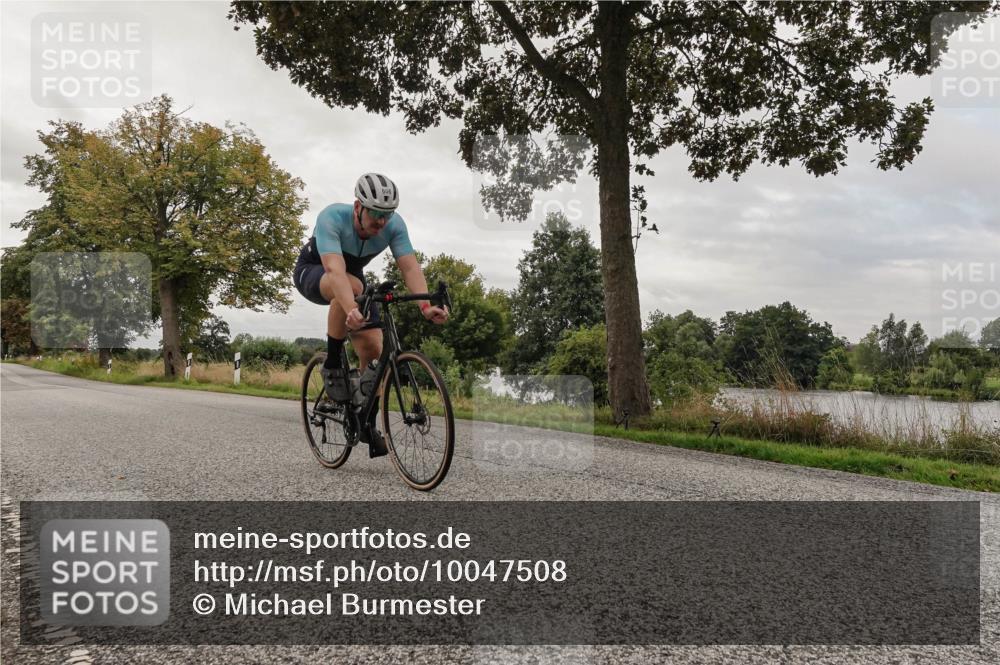 30.08.2026 - Elbe Triathlon Hamburg Michael Burmester http://msf.ph/oto/10047508 30.08.2026 09:36:47 Radfahren 606 meine-sportfotos.de