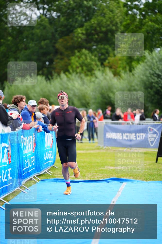 30.08.2026 - Elbe Triathlon Hamburg LAZAROV Photography http://msf.ph/oto/10047512 30.08.2026 10:30:42 Ziel 270 meine-sportfotos.de
