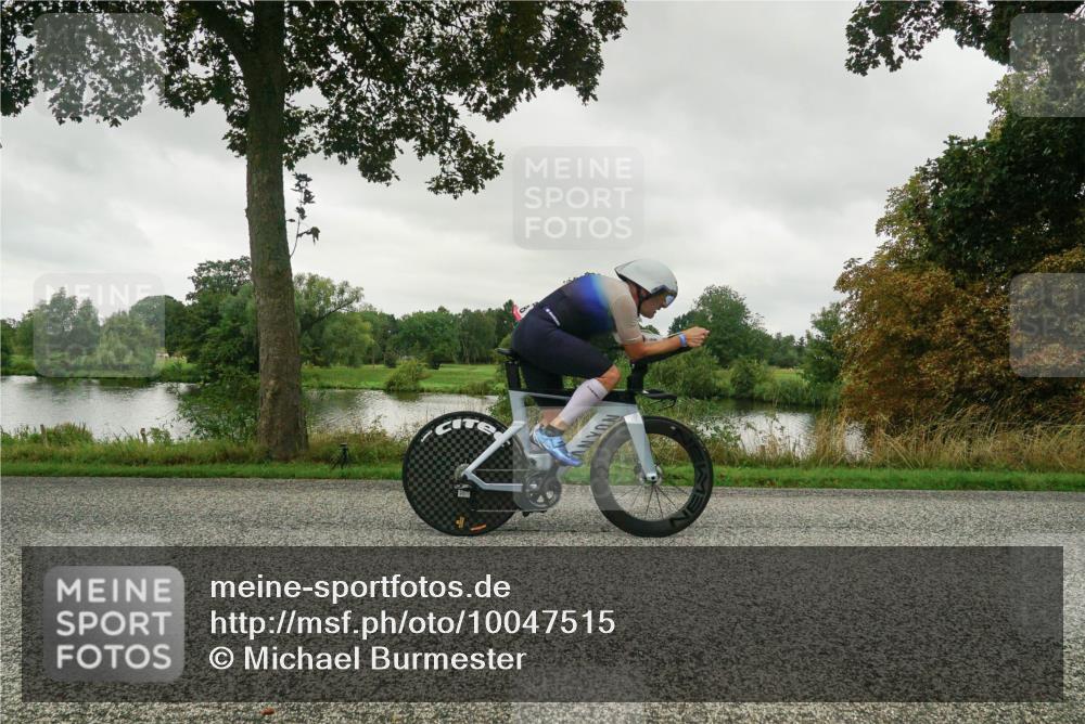 30.08.2026 - Elbe Triathlon Hamburg Michael Burmester http://msf.ph/oto/10047515 30.08.2026 09:29:28 Radfahren 268, 348, 367, 393, 395, 430, 532, 722 meine-sportfotos.de