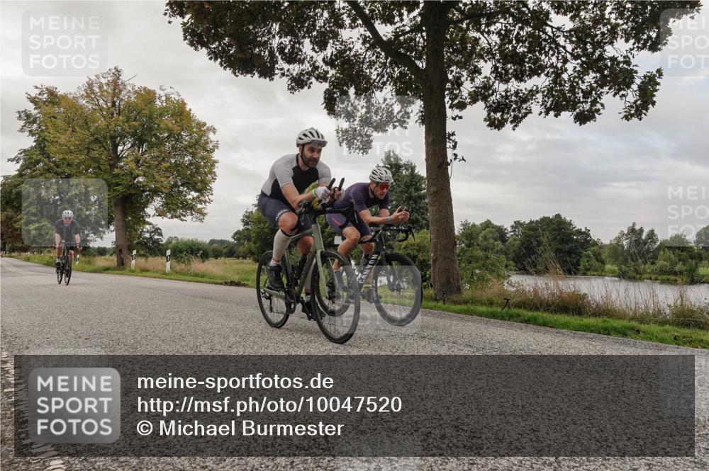 30.08.2026 - Elbe Triathlon Hamburg Michael Burmester http://msf.ph/oto/10047520 30.08.2026 09:37:01 Radfahren 254, 457, 470, 565, 609, 634, 648 meine-sportfotos.de