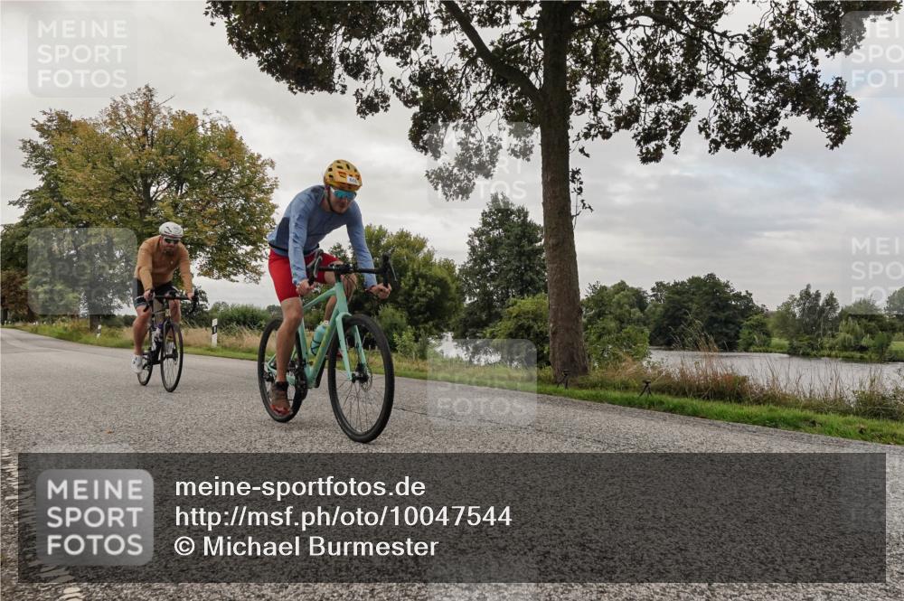 30.08.2026 - Elbe Triathlon Hamburg Michael Burmester http://msf.ph/oto/10047544 30.08.2026 09:37:10 Radfahren 443, 600, 648, 660, 708 meine-sportfotos.de