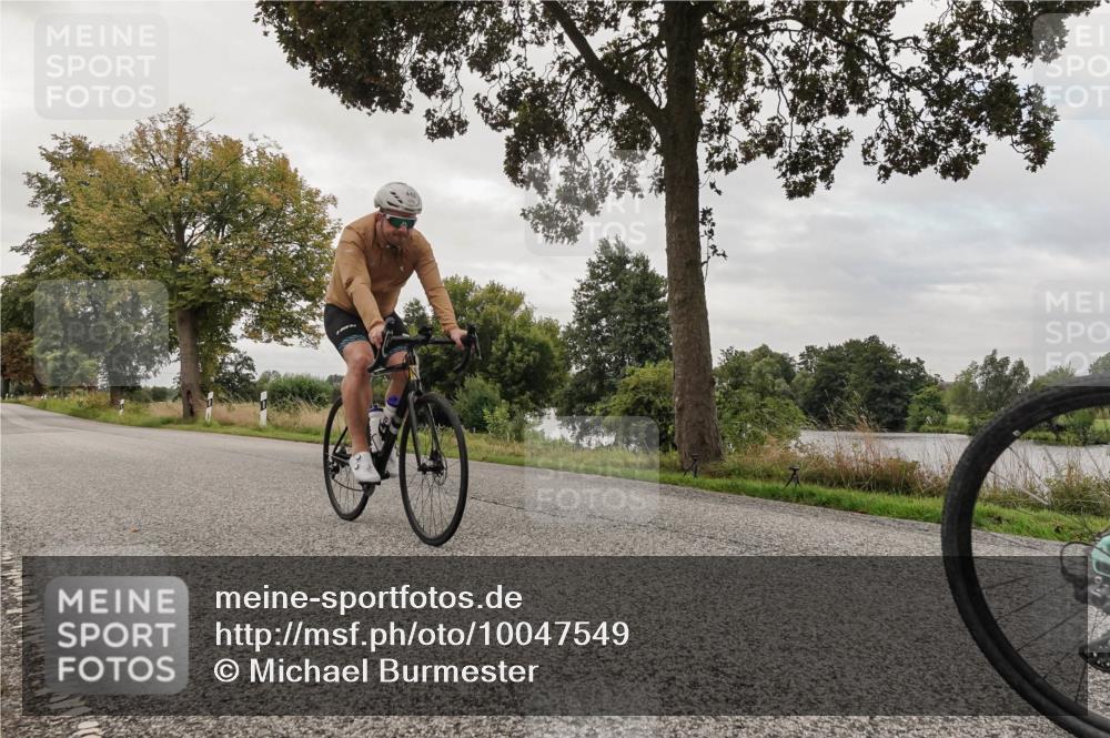 30.08.2026 - Elbe Triathlon Hamburg Michael Burmester http://msf.ph/oto/10047549 30.08.2026 09:37:10 Radfahren 443, 600, 648, 660, 708 meine-sportfotos.de
