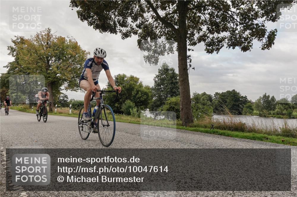 30.08.2026 - Elbe Triathlon Hamburg Michael Burmester http://msf.ph/oto/10047614 30.08.2026 09:37:49 Radfahren 320, 356, 451, 550, 711, 739, 761 meine-sportfotos.de