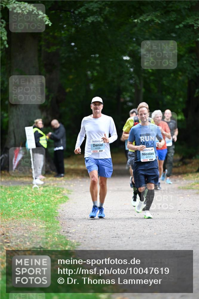 30.08.2026 - Blankeneser Heldenlauf Dr. Thomas Lammeyer http://msf.ph/oto/10047619 30.08.2026 11:26:35 Laufen 4109, 2024, 4217 meine-sportfotos.de