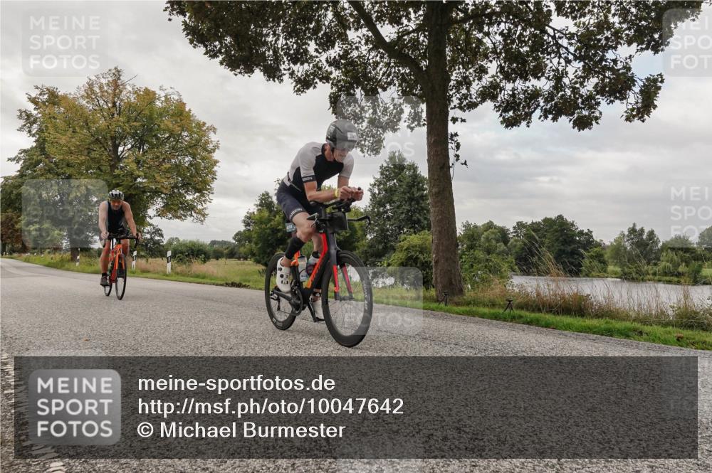 30.08.2026 - Elbe Triathlon Hamburg Michael Burmester http://msf.ph/oto/10047642 30.08.2026 09:37:55 Radfahren 320, 451, 739, 761 meine-sportfotos.de