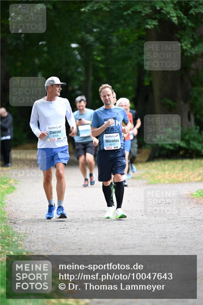 30.08.2026 - Blankeneser Heldenlauf Dr. Thomas Lammeyer http://msf.ph/oto/10047643 30.08.2026 11:26:36 Laufen 4109, 202, 4217 meine-sportfotos.de
