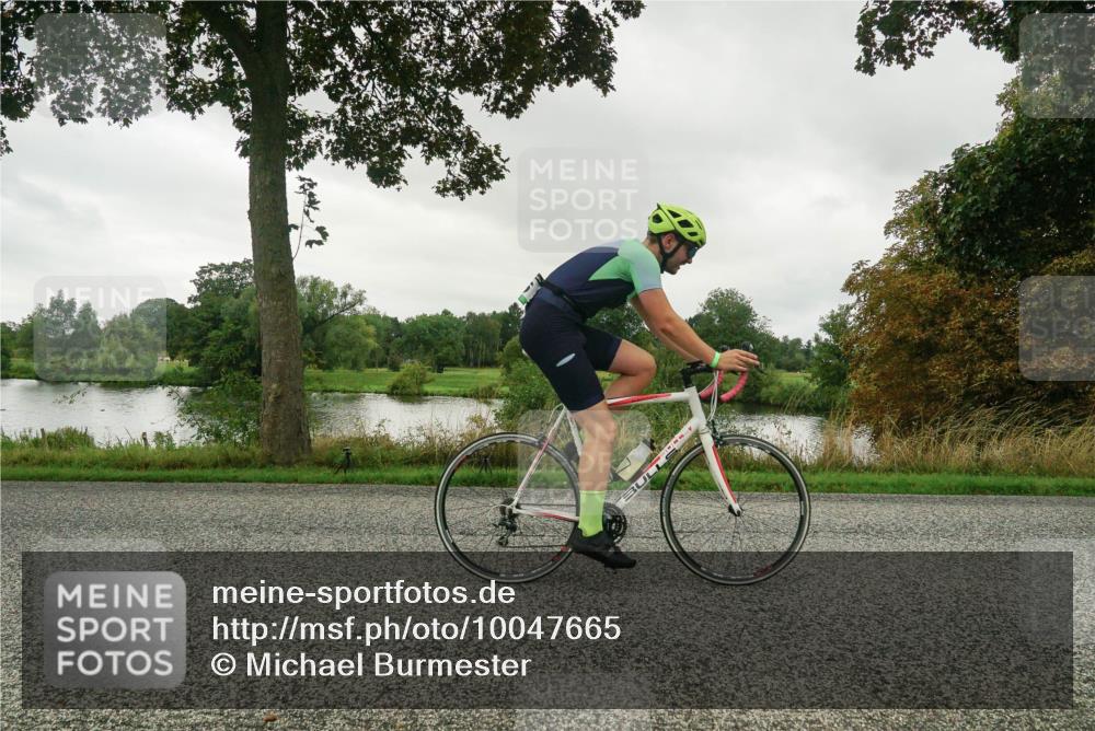 30.08.2026 - Elbe Triathlon Hamburg Michael Burmester http://msf.ph/oto/10047665 30.08.2026 09:30:08 Radfahren 426, 620, 641, 752 meine-sportfotos.de