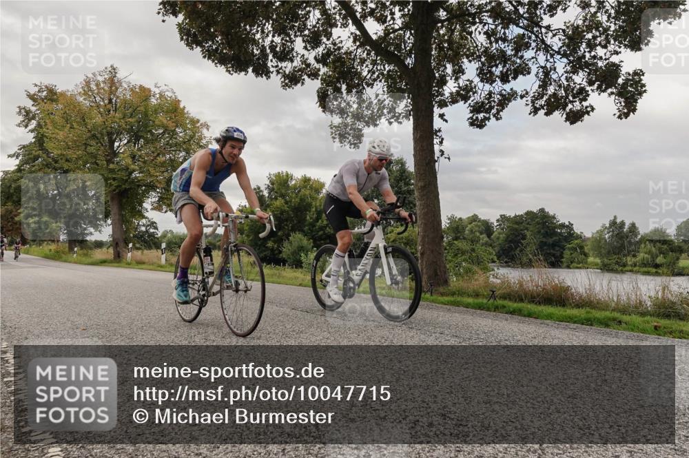 30.08.2026 - Elbe Triathlon Hamburg Michael Burmester http://msf.ph/oto/10047715 30.08.2026 09:38:23 Radfahren 326, 418, 428, 488, 669, 726, 788 meine-sportfotos.de