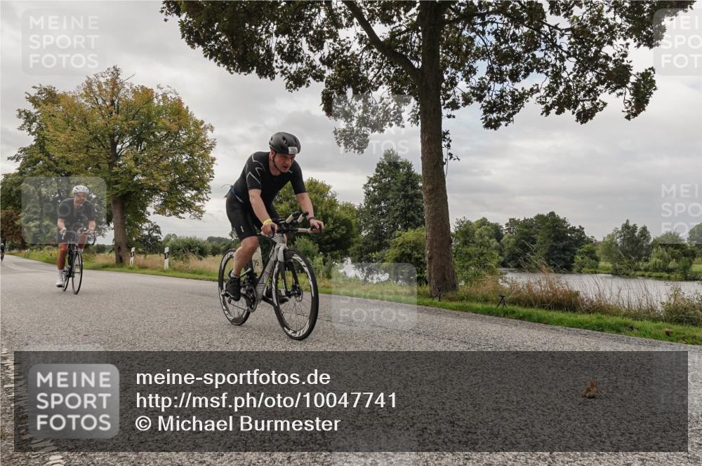30.08.2026 - Elbe Triathlon Hamburg Michael Burmester http://msf.ph/oto/10047741 30.08.2026 09:38:32 Radfahren 352, 410, 441, 462, 669, 693, 729 meine-sportfotos.de
